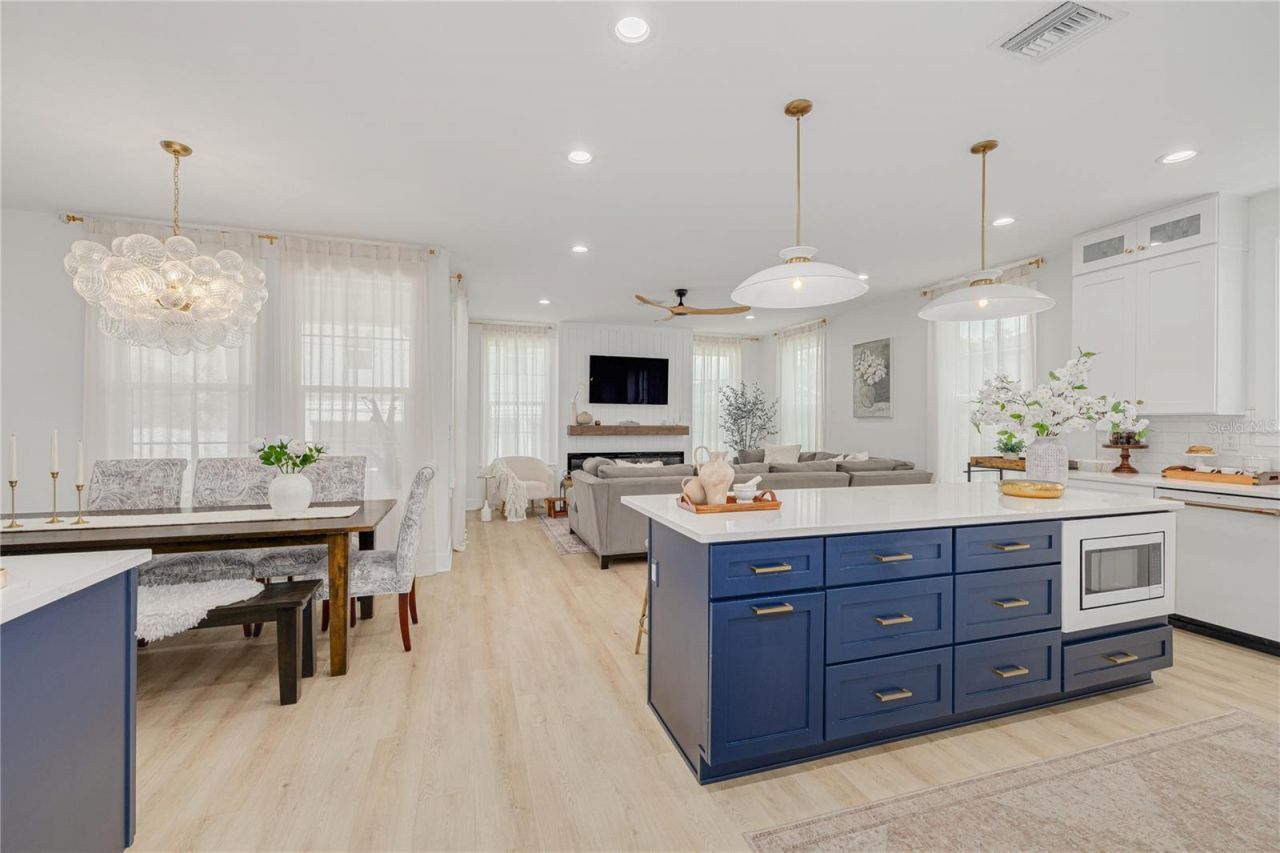 1717 Massachusetts Avenue Ne, Saint Petersburg, FL 33703 Photo