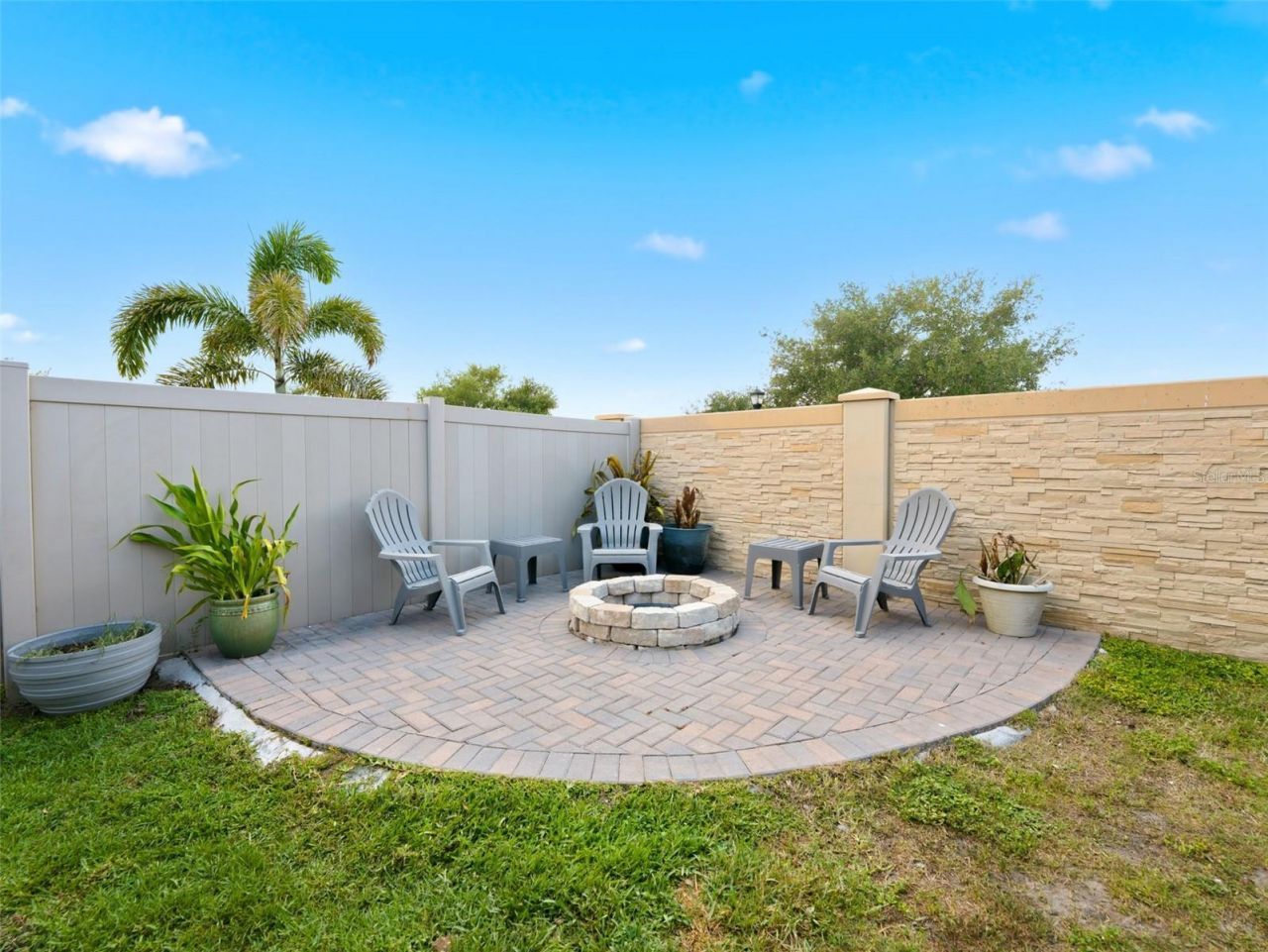 16357 Treasure Point Drive, Wimauma, FL 33598 Photo