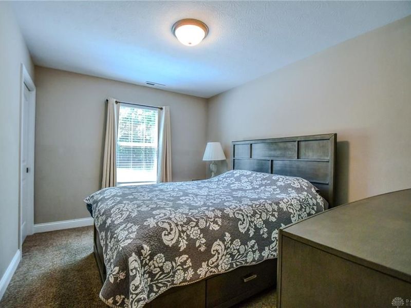 734 Deerhurst Drive, Vandalia, OH 45377 Photo 16