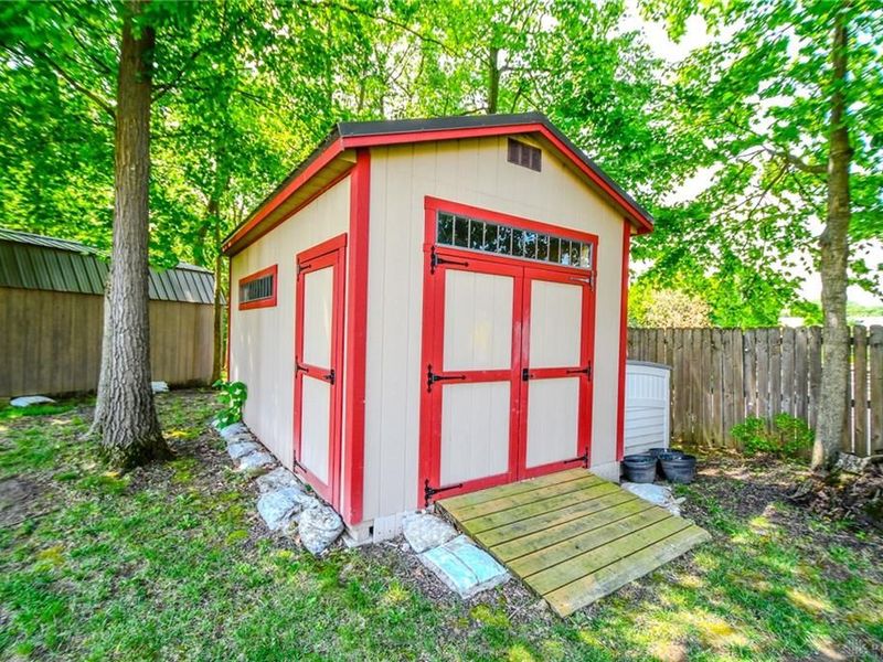 734 Deerhurst Drive, Vandalia, OH 45377 Photo 24