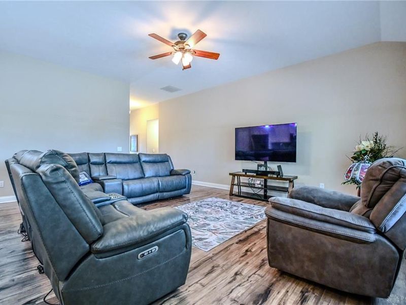 734 Deerhurst Drive, Vandalia, OH 45377 Photo 5