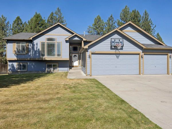 17821 N Colfax St, Colbert, WA 99005