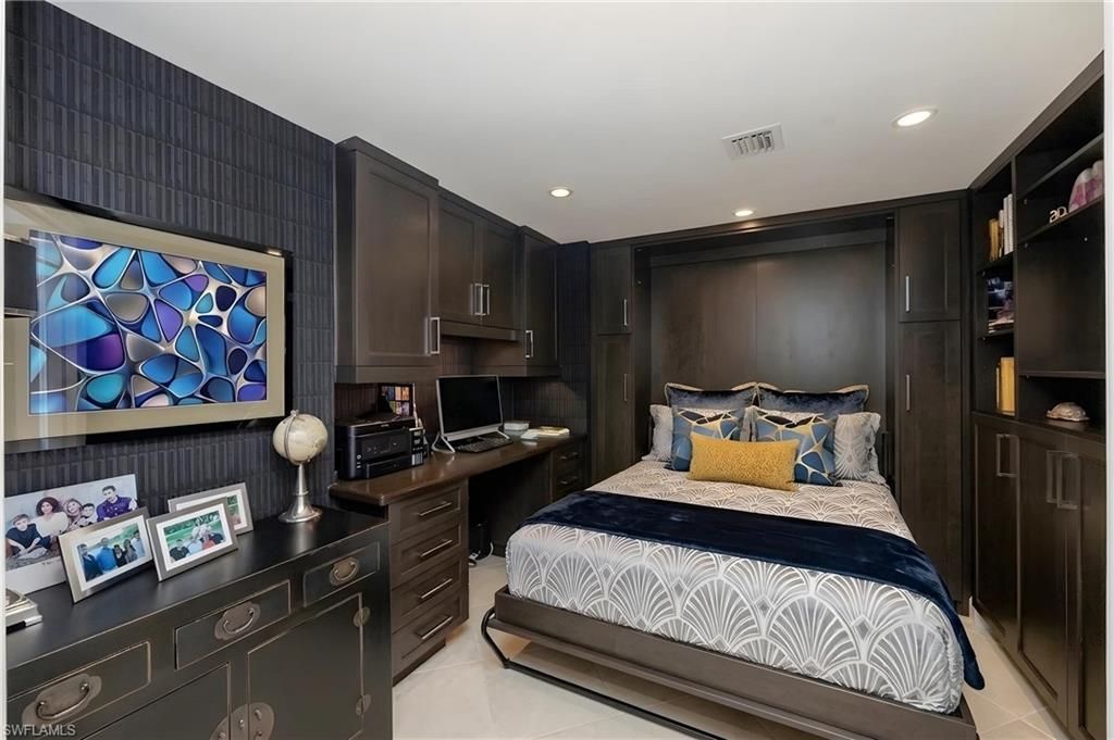 6001 Pelican Bay Blvd, Unit 204, Naples, FL 34108 Photo