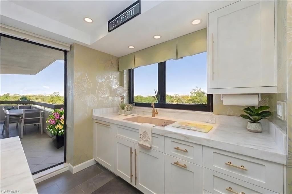 6001 Pelican Bay Blvd, Unit 204, Naples, FL 34108 Photo