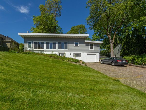 223 Central Avenue N, Wayzata, MN 55391