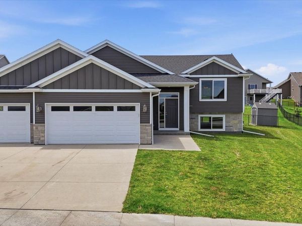 732 Towne Drive NE, Byron, MN 55920