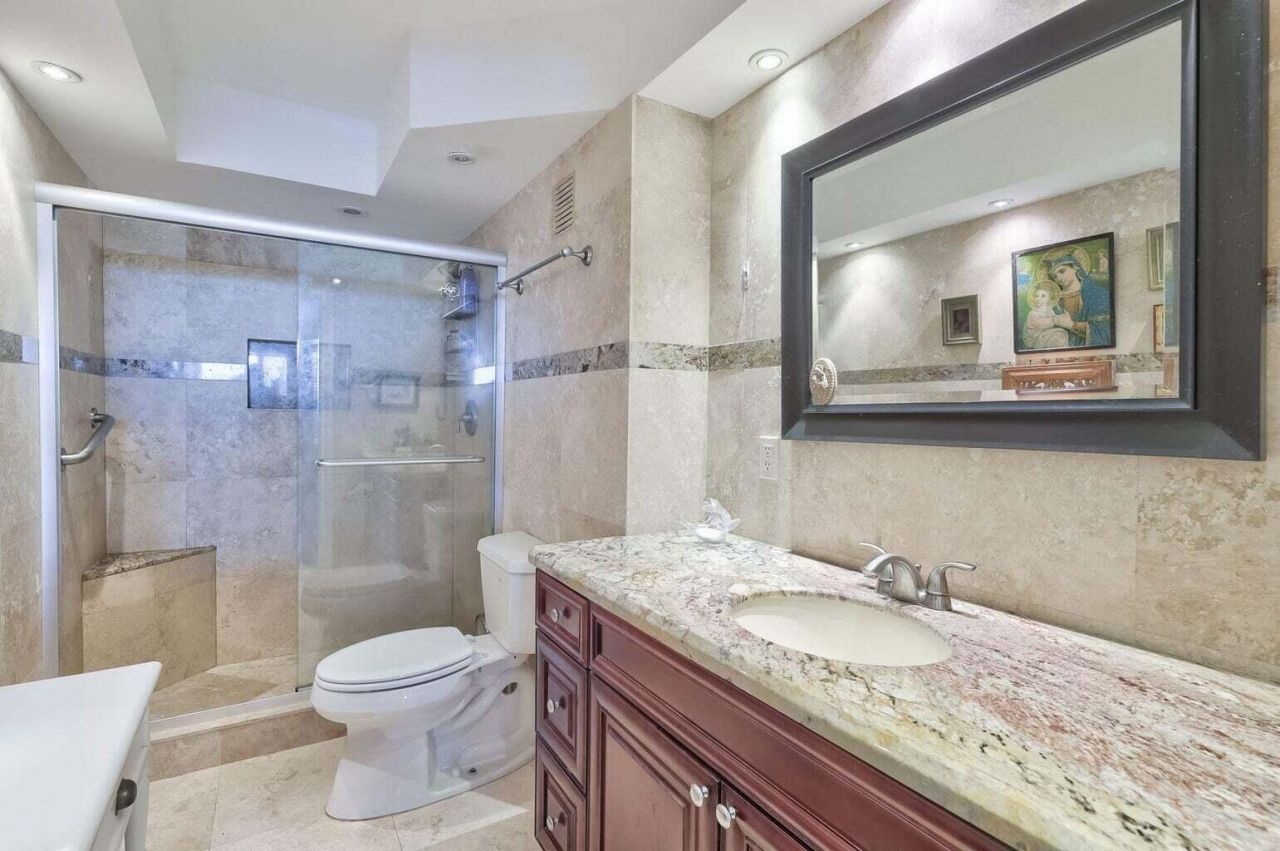 800 SE 20th Avenue, Unit 103, Deerfield Beach, FL 33441 Photo