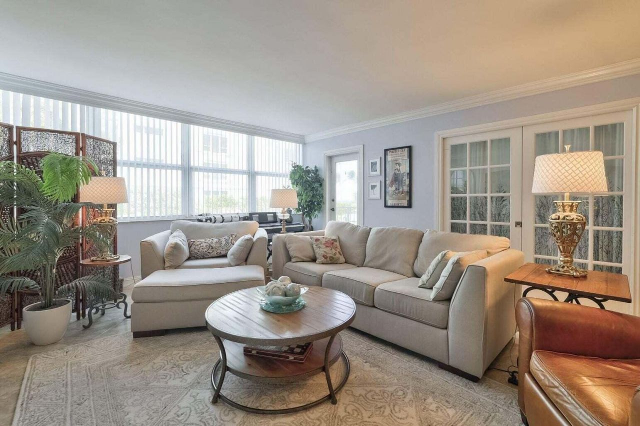 800 SE 20th Avenue, Unit 103, Deerfield Beach, FL 33441 Photo