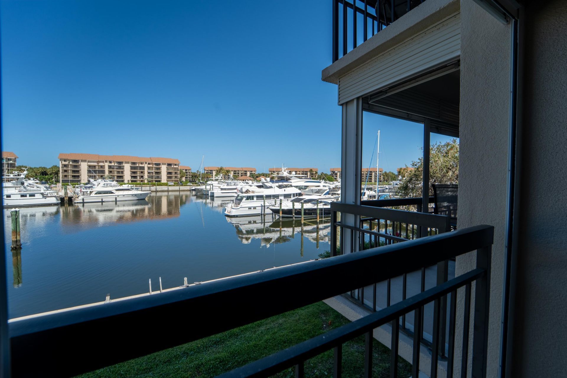 2501 Marina Isle Way, Unit 203, Jupiter, FL 33477 Photo