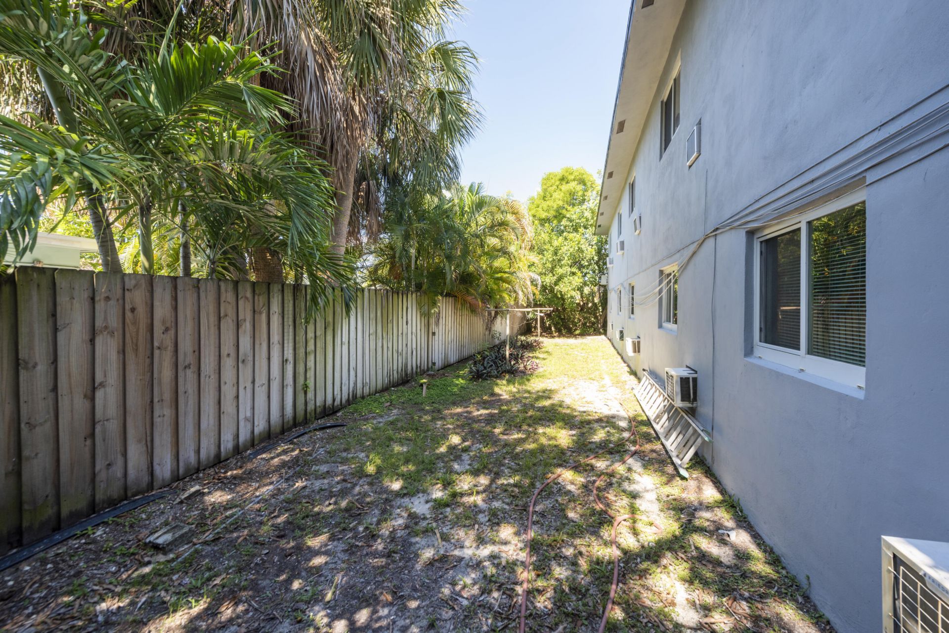 806 NE 16th Place, Unit 1-8, Fort Lauderdale, FL 33394 Photo