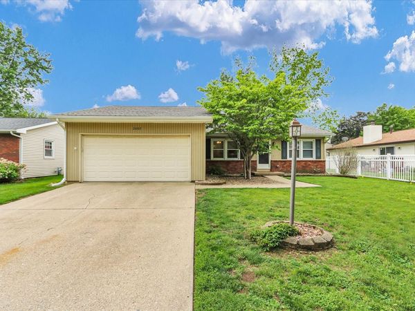 2007 Branch Road , Champaign, IL 61821