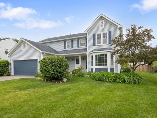 288 Forest Drive, Crystal Lake, IL 60014