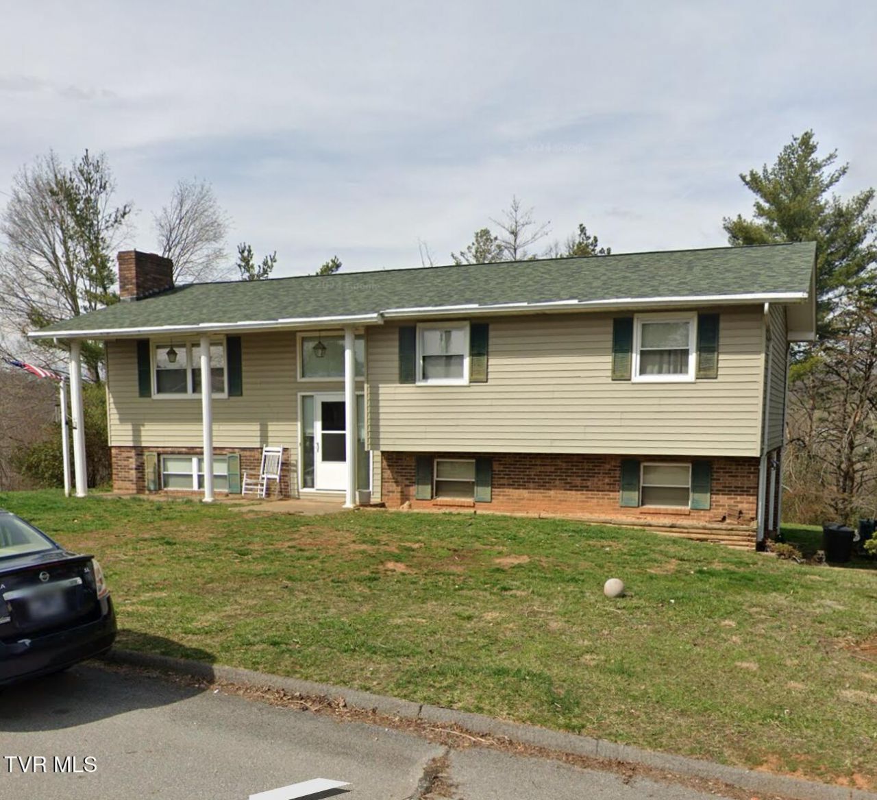 1028 Cedar Hills Drive, Church Hill, TN 37642 Main Photo