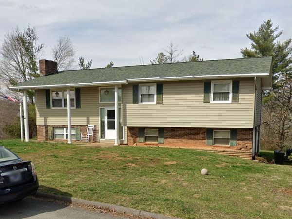 1028 Cedar Hills Drive, Church Hill, TN 37642