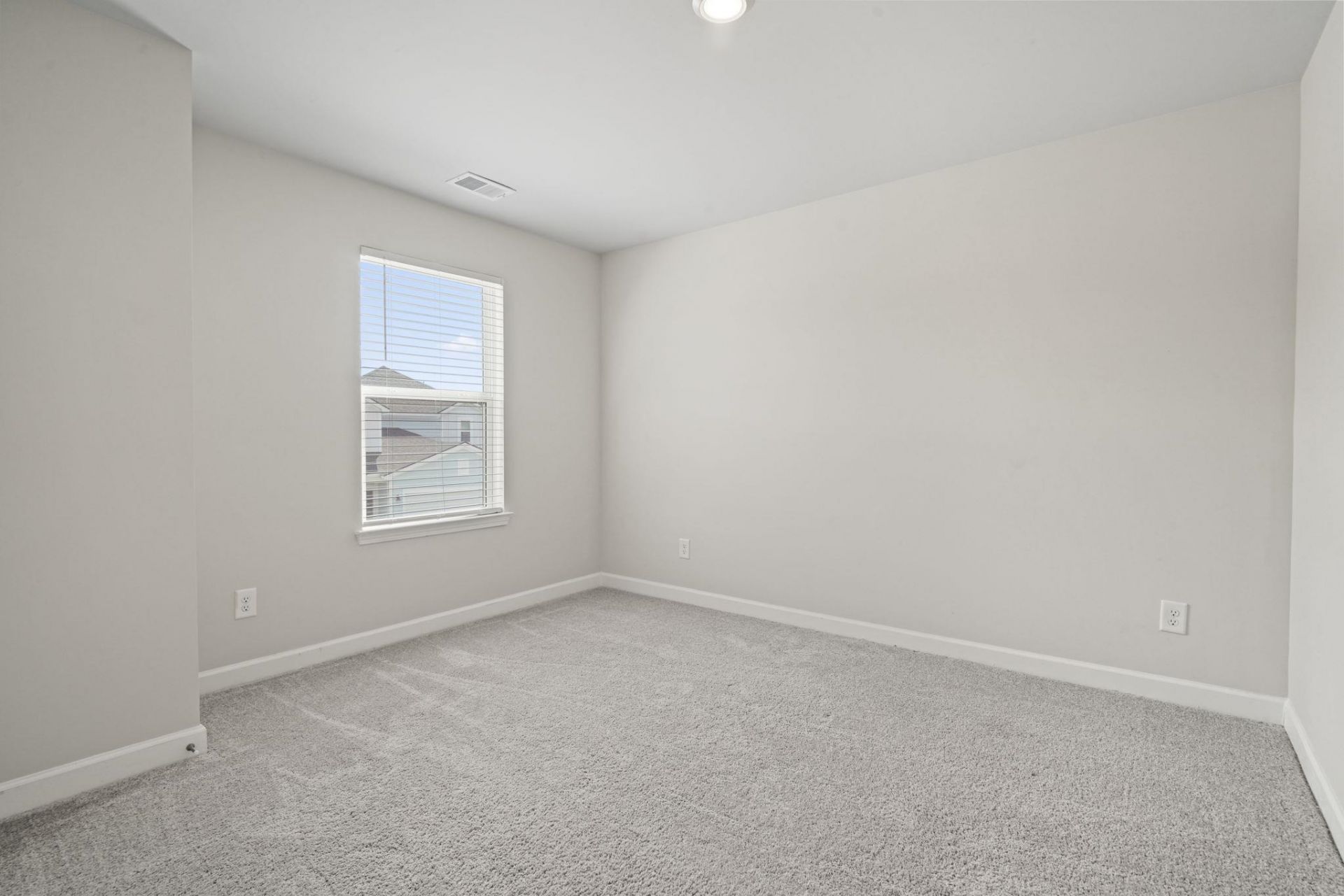 2325 Copper Creek Loop  Photo 31