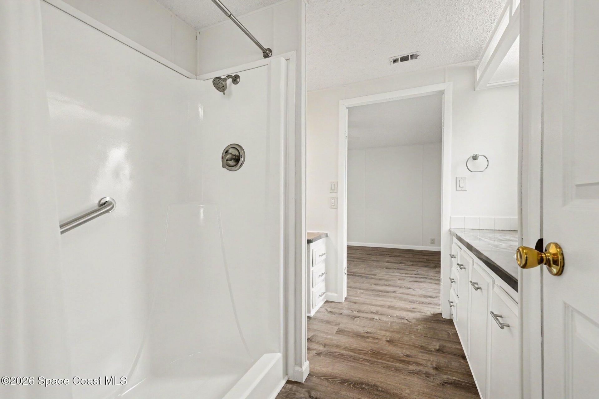 604 Breezeway Drive, Cocoa, FL 32926 Photo