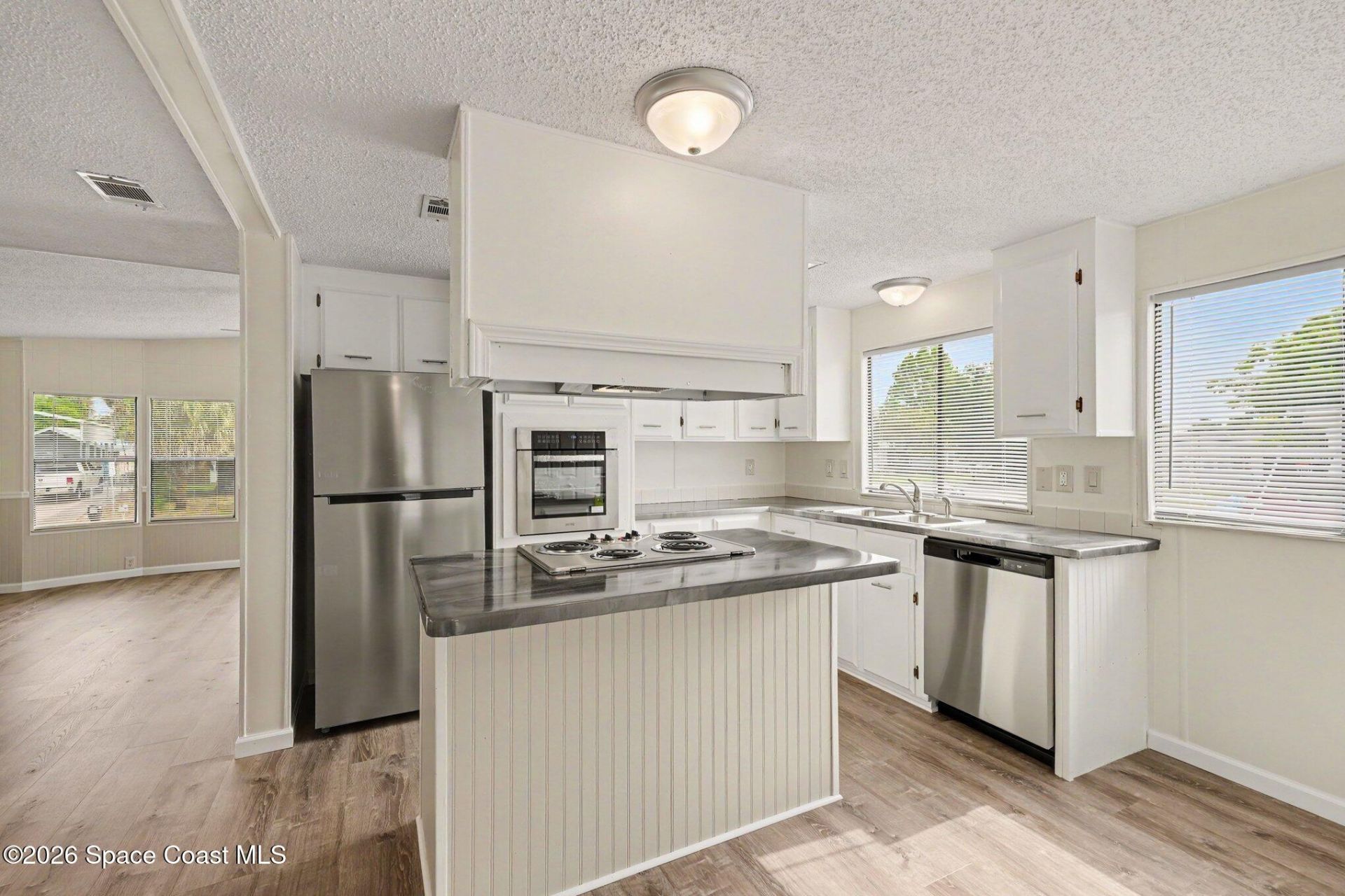 604 Breezeway Drive, Cocoa, FL 32926 Photo