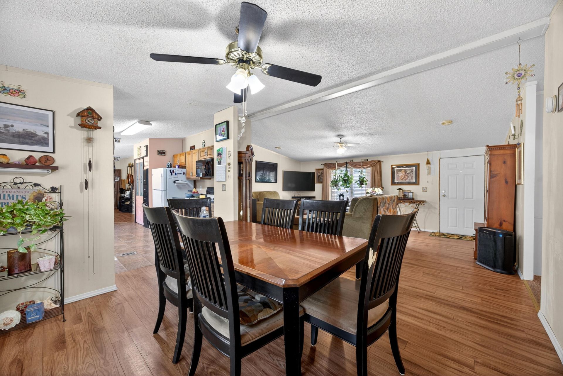 815 Hayden Road Photo 8