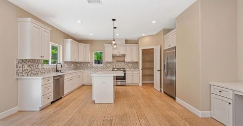 5460 2nd St, Rocklin, CA 95677 Photo