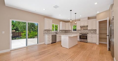5460 2nd St, Rocklin, CA 95677 Photo