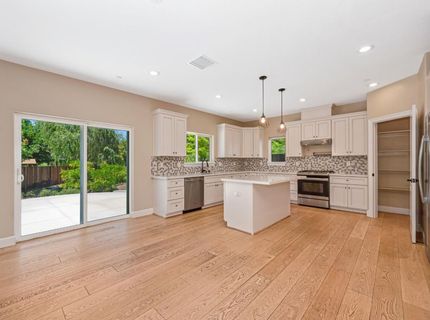 5460 2nd St, Rocklin, CA 95677 Photo