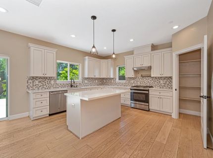 5460 2nd St, Rocklin, CA 95677 Photo