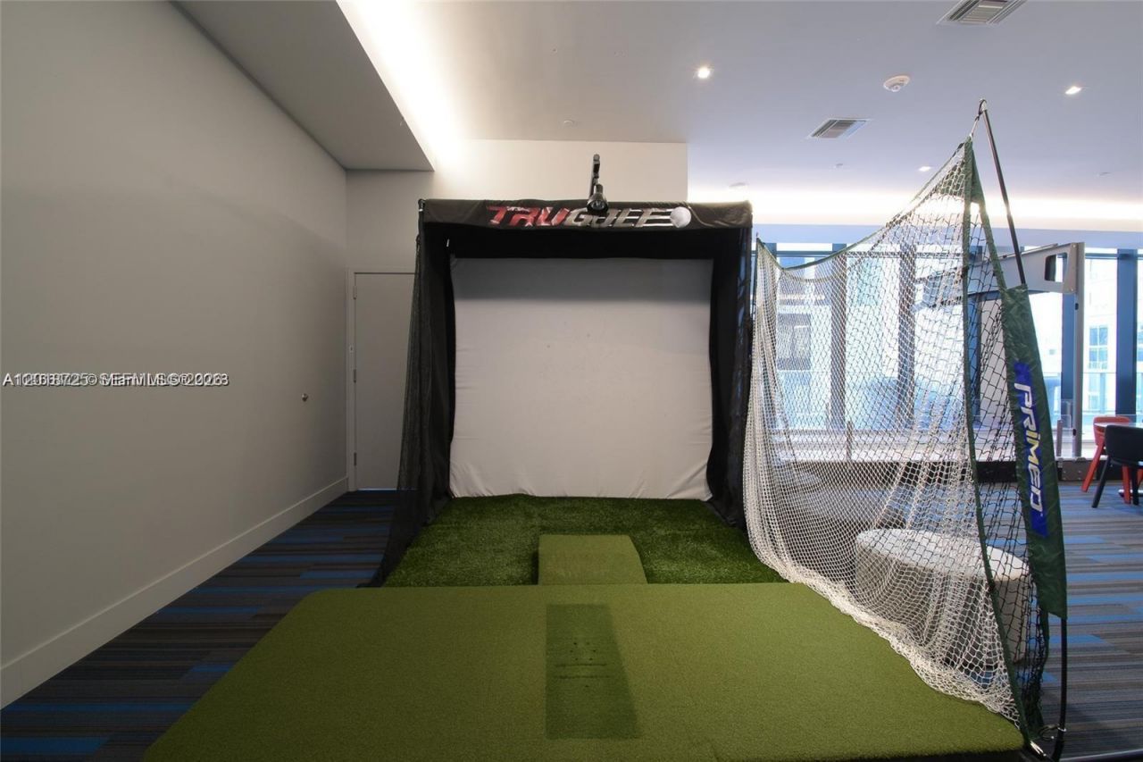 1010 Brickell Ave , Unit 2208, Miami, FL 33131 Photo