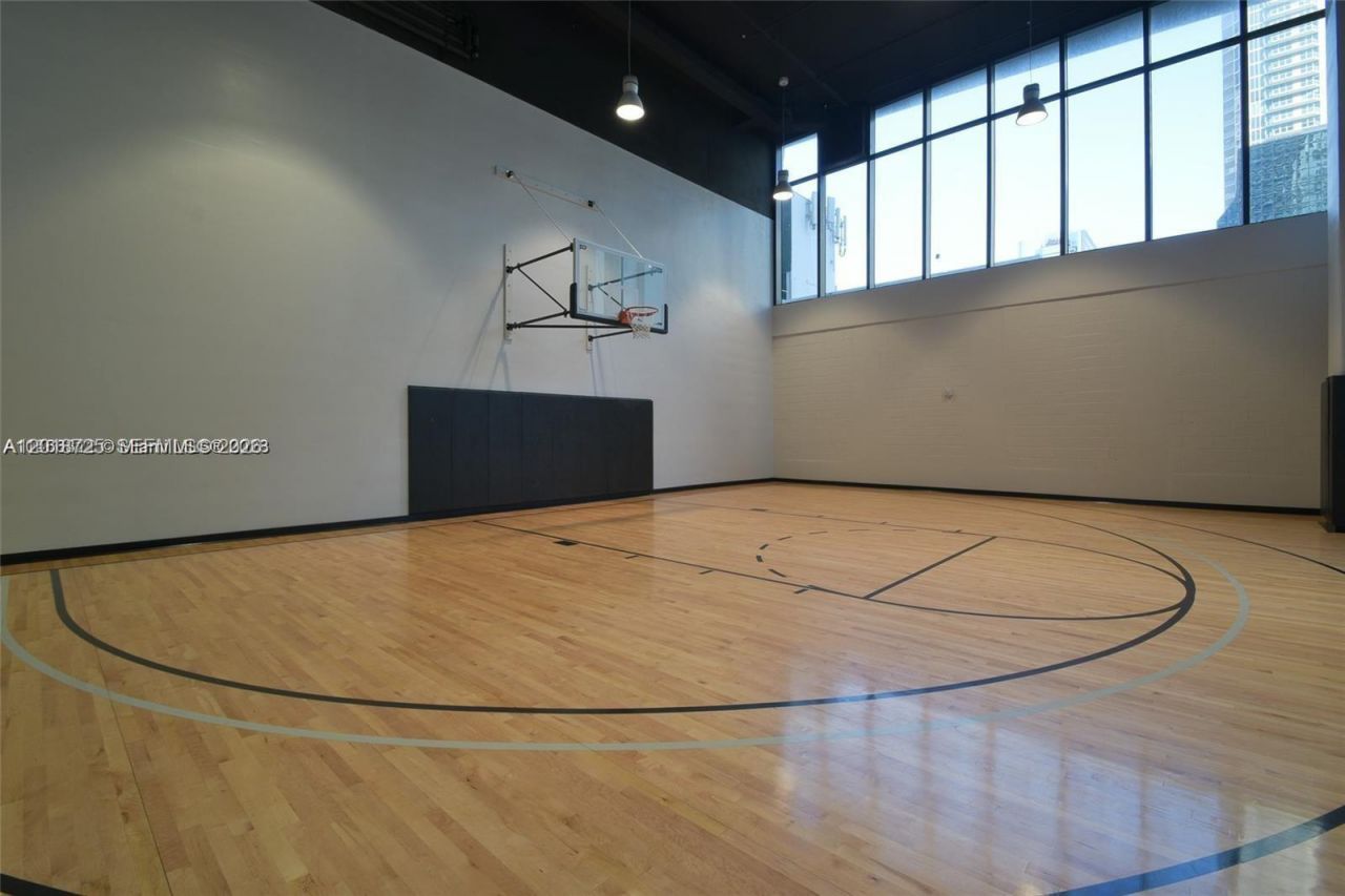 1010 Brickell Ave , Unit 2208, Miami, FL 33131 Photo
