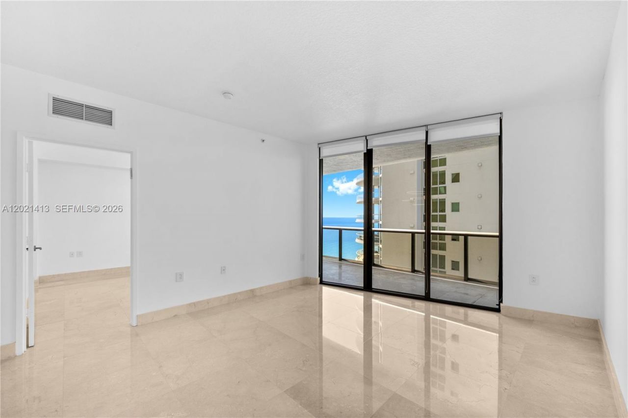 16275 Collins Ave , Unit 1703, Sunny Isles Beach, FL 33160 Photo