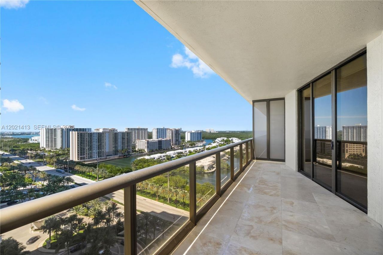16275 Collins Ave , Unit 1703, Sunny Isles Beach, FL 33160 Photo