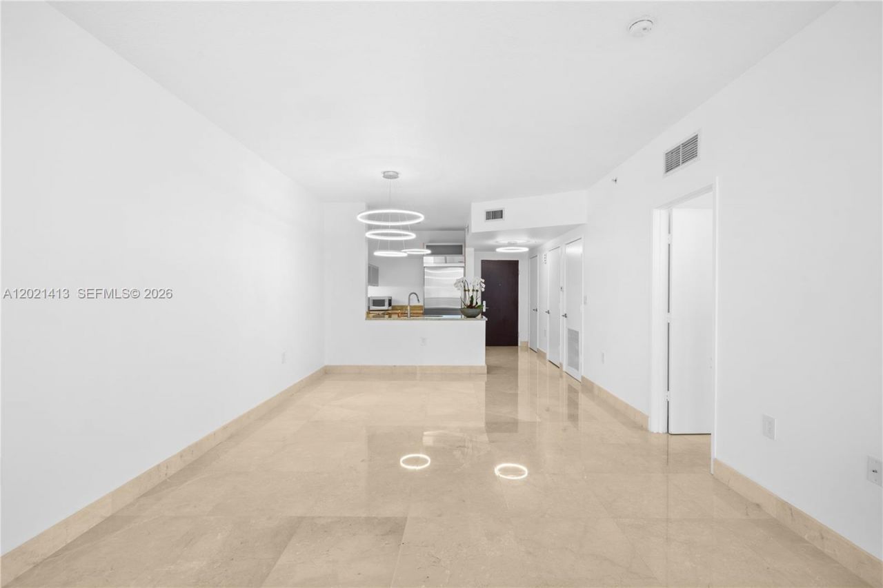 16275 Collins Ave , Unit 1703, Sunny Isles Beach, FL 33160 Photo