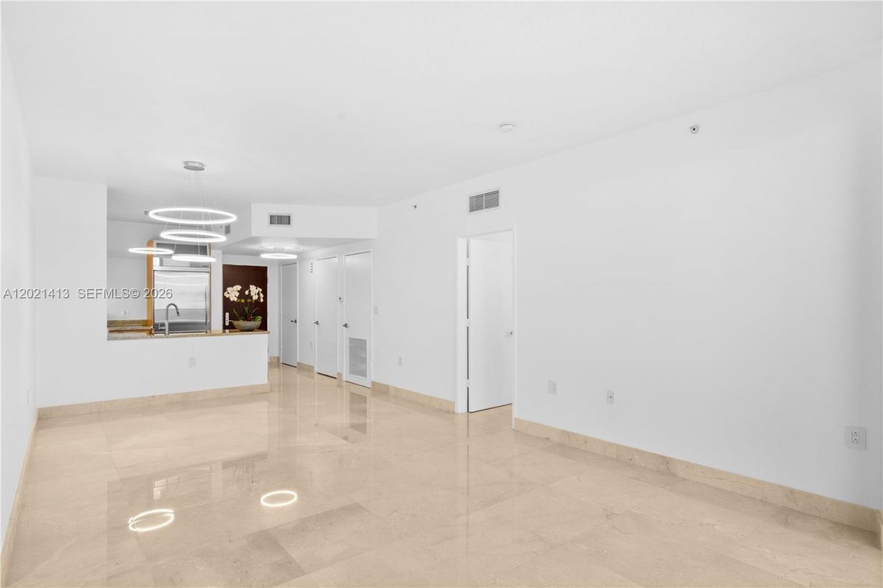 16275 Collins Ave , Unit 1703, Sunny Isles Beach, FL 33160 Photo