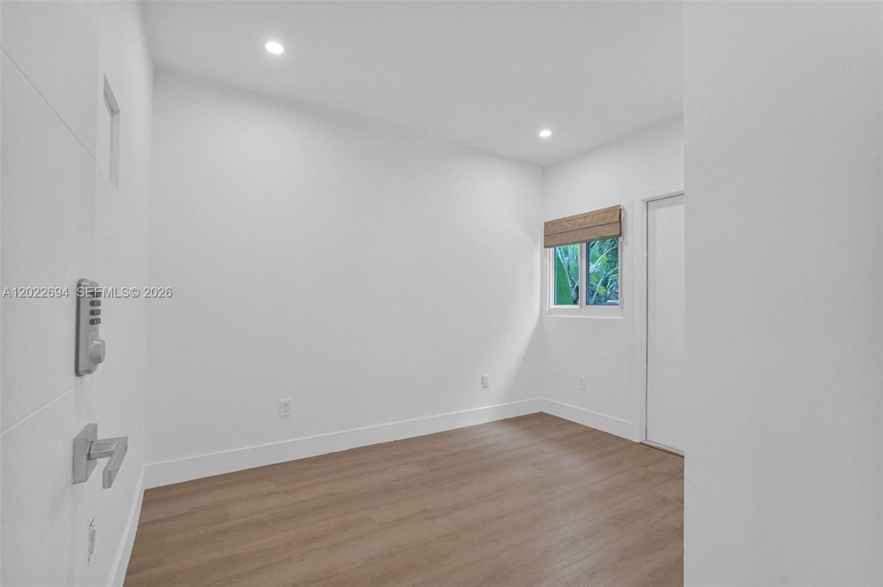 19 NE 48th St , Unit 1, Miami, FL 33137 Photo