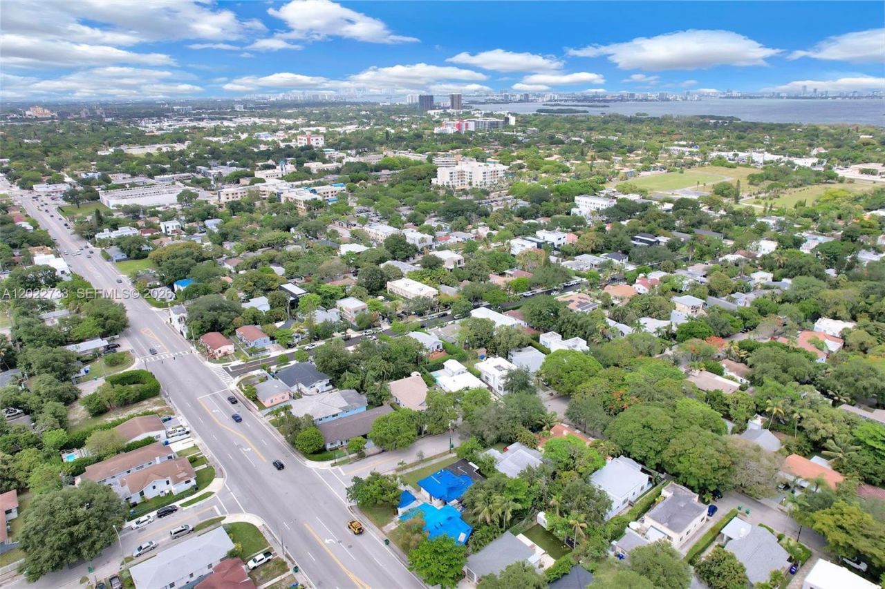 21 NE 48th St , Unit 2, Miami, FL 33137 Photo
