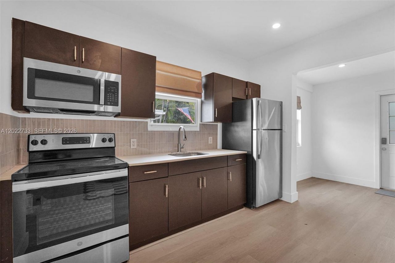 21 NE 48th St , Unit 2, Miami, FL 33137 Photo