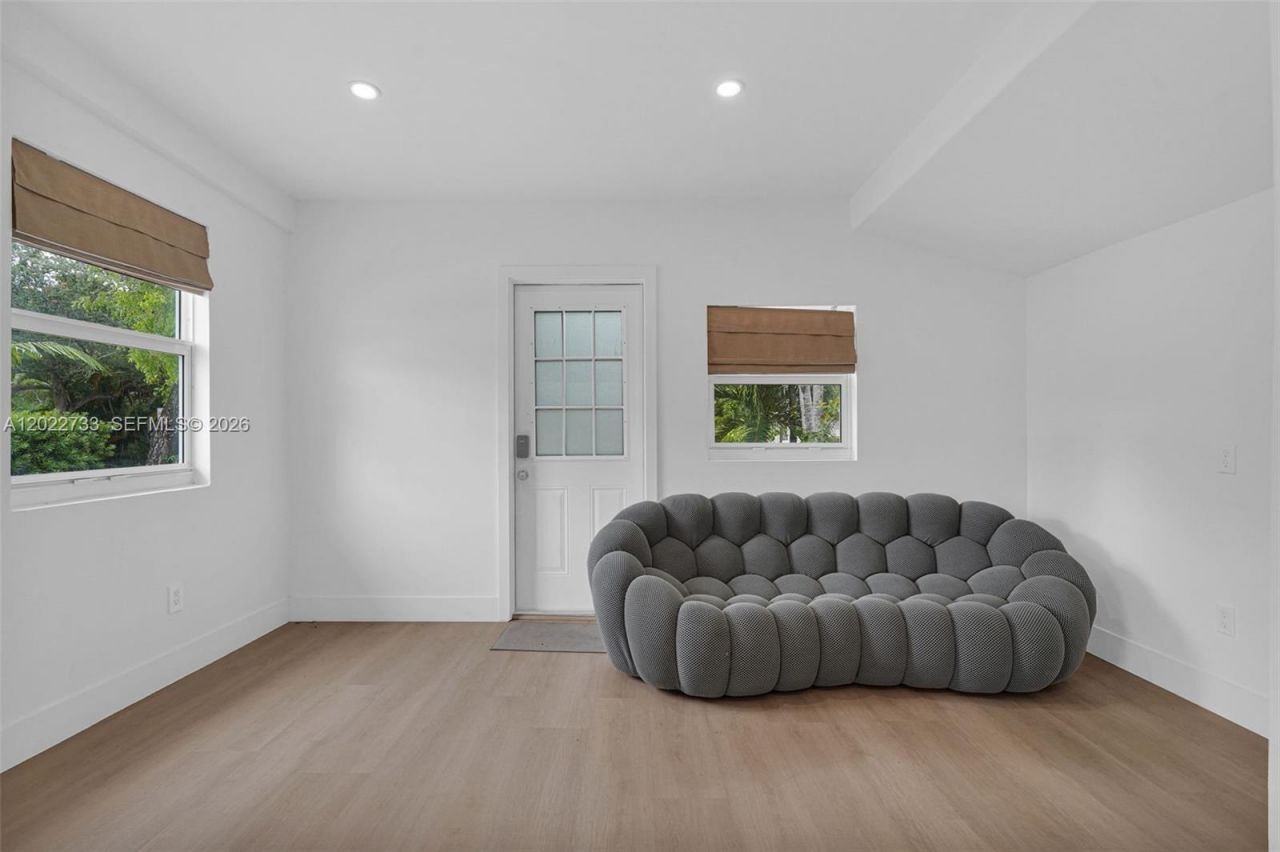 21 NE 48th St , Unit 2, Miami, FL 33137 Photo