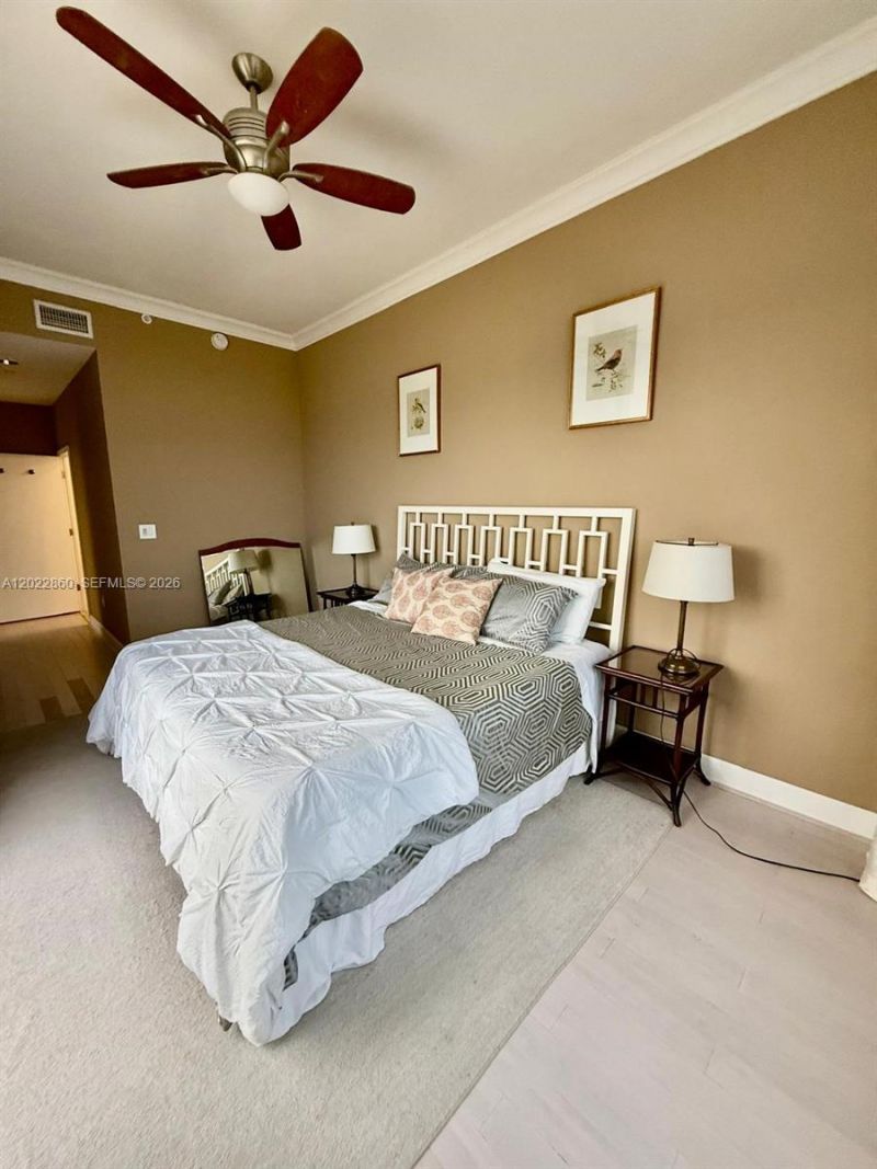19501 W Country Club Dr, Unit TS-03, Aventura, FL 33180 Photo