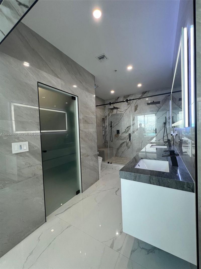 7910 Harbor Island Dr, Unit 1202, North Bay Village, FL 33141 Photo