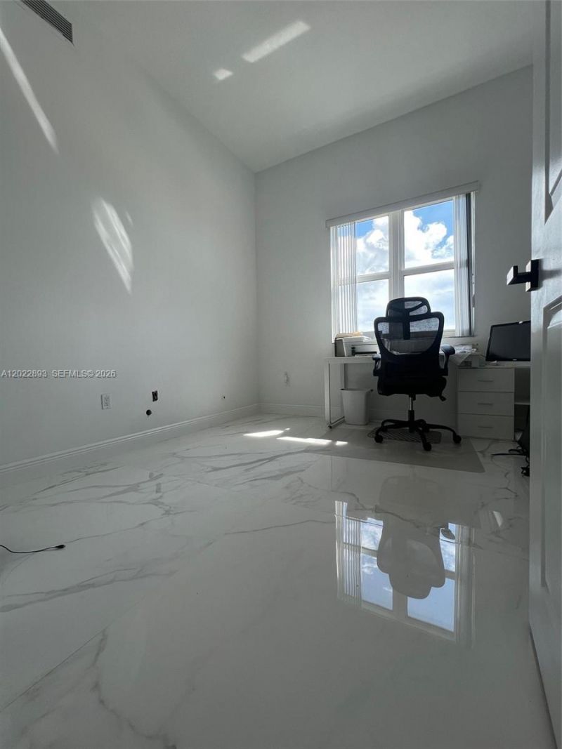 7910 Harbor Island Dr, Unit 1202, North Bay Village, FL 33141 Photo