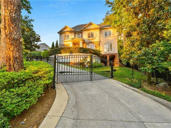 982 Canter Road NE, Atlanta, GA 30324