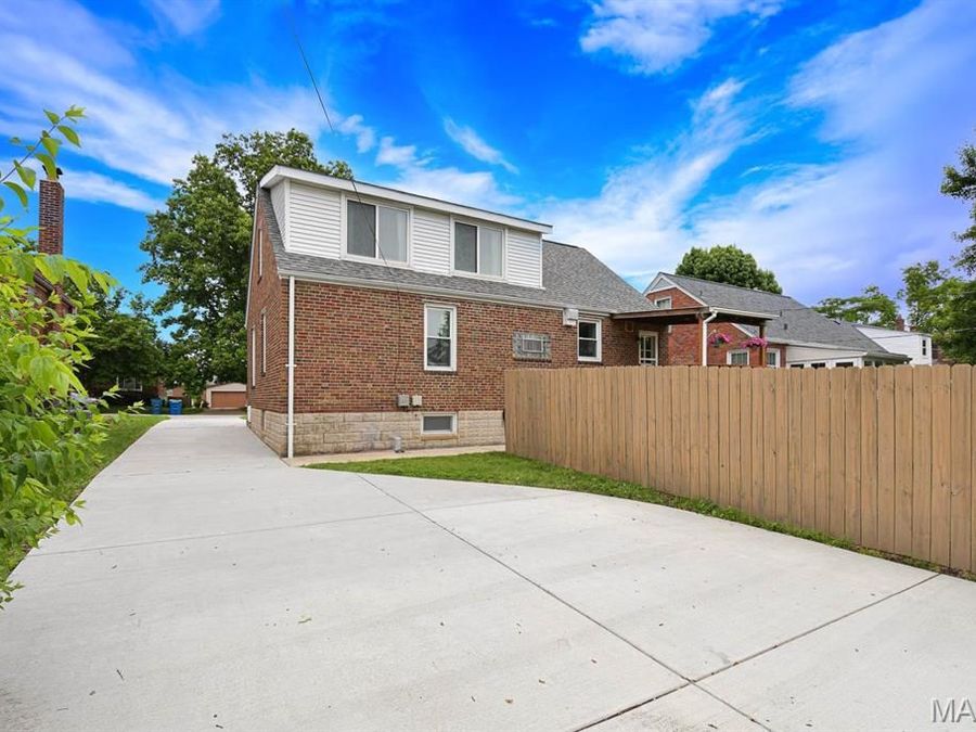 Property Image 61