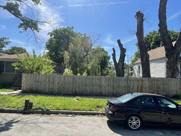 6412 S Bell Avenue , Chicago, IL 60636