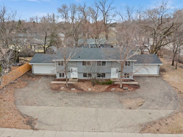 2221-2223 W 82nd Street, Bloomington, MN 55431