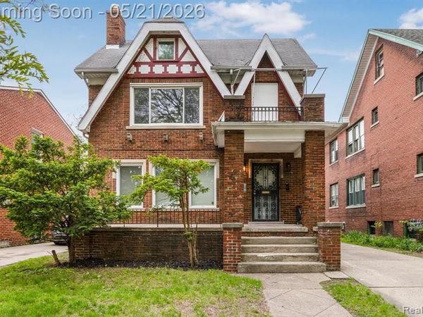 16239 Baylis Street, Detroit, MI 48221