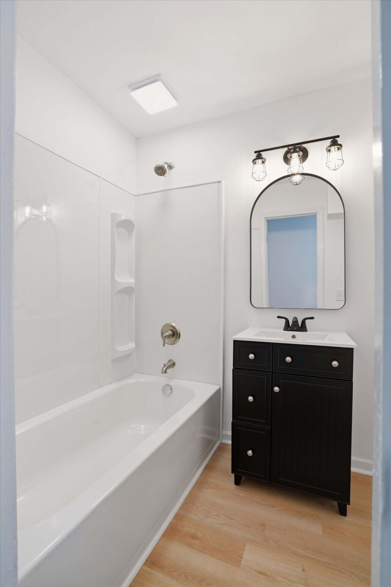 452 Madeline Drive Photo 12