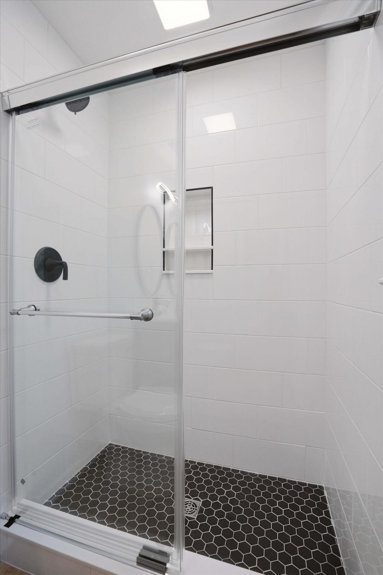 452 Madeline Drive Photo 8