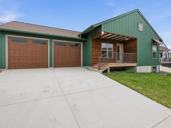118 Boneset Avenue, Poynette, WI 53955