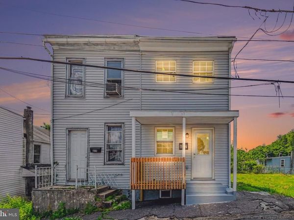617 N 7TH STREET, POTTSVILLE, PA 17901