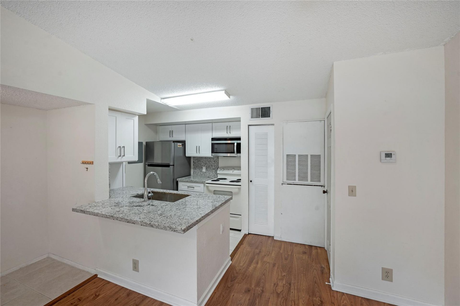 2900 S University Drive, Unit 9208, Davie, FL 33328 Photo