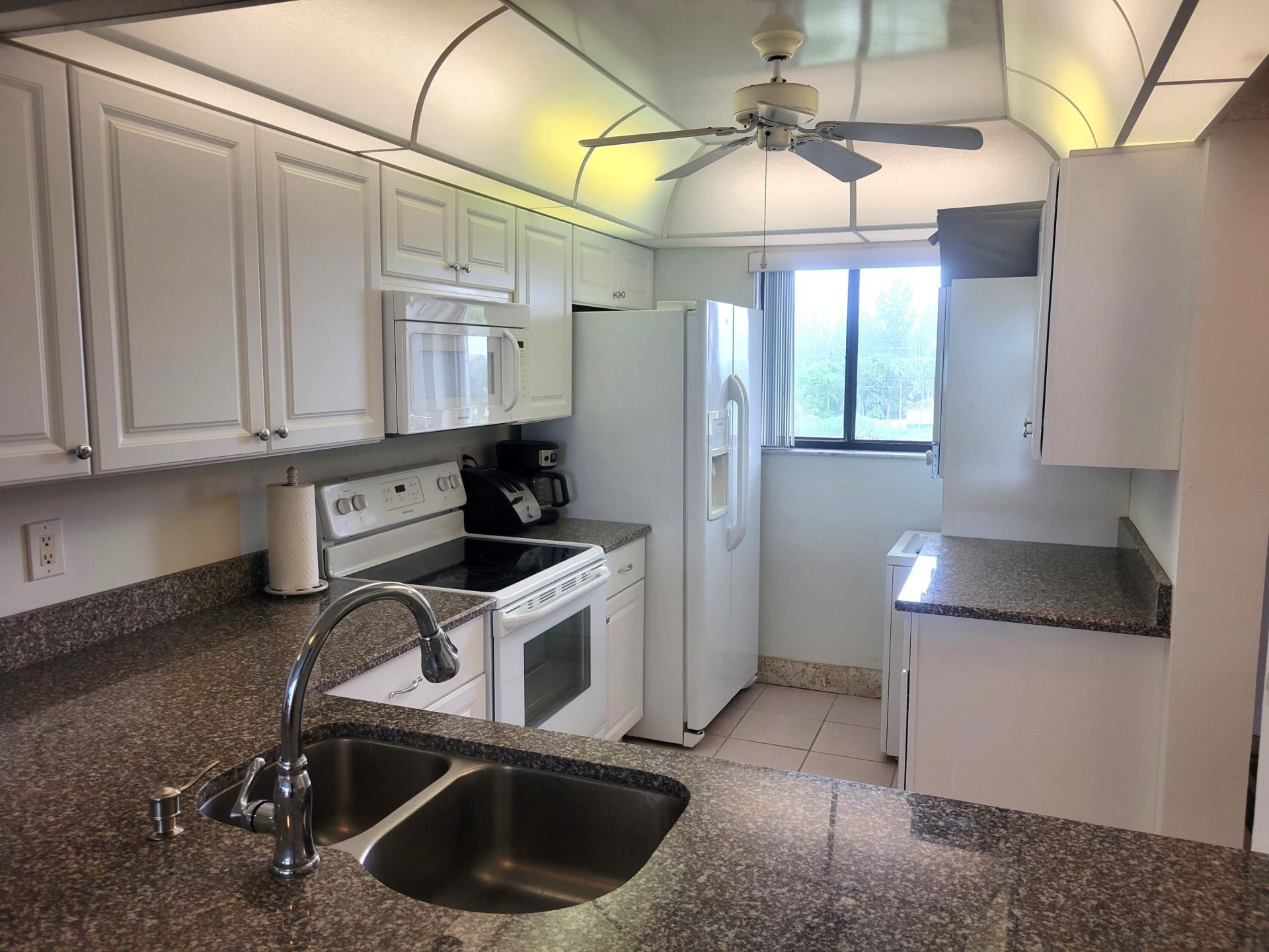 10152 S Ocean, Unit 418b, Jensen Beach, FL 34957 Photo